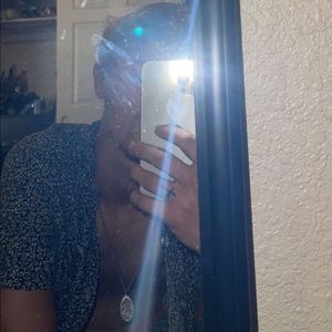 Meet your Posher, Raymond